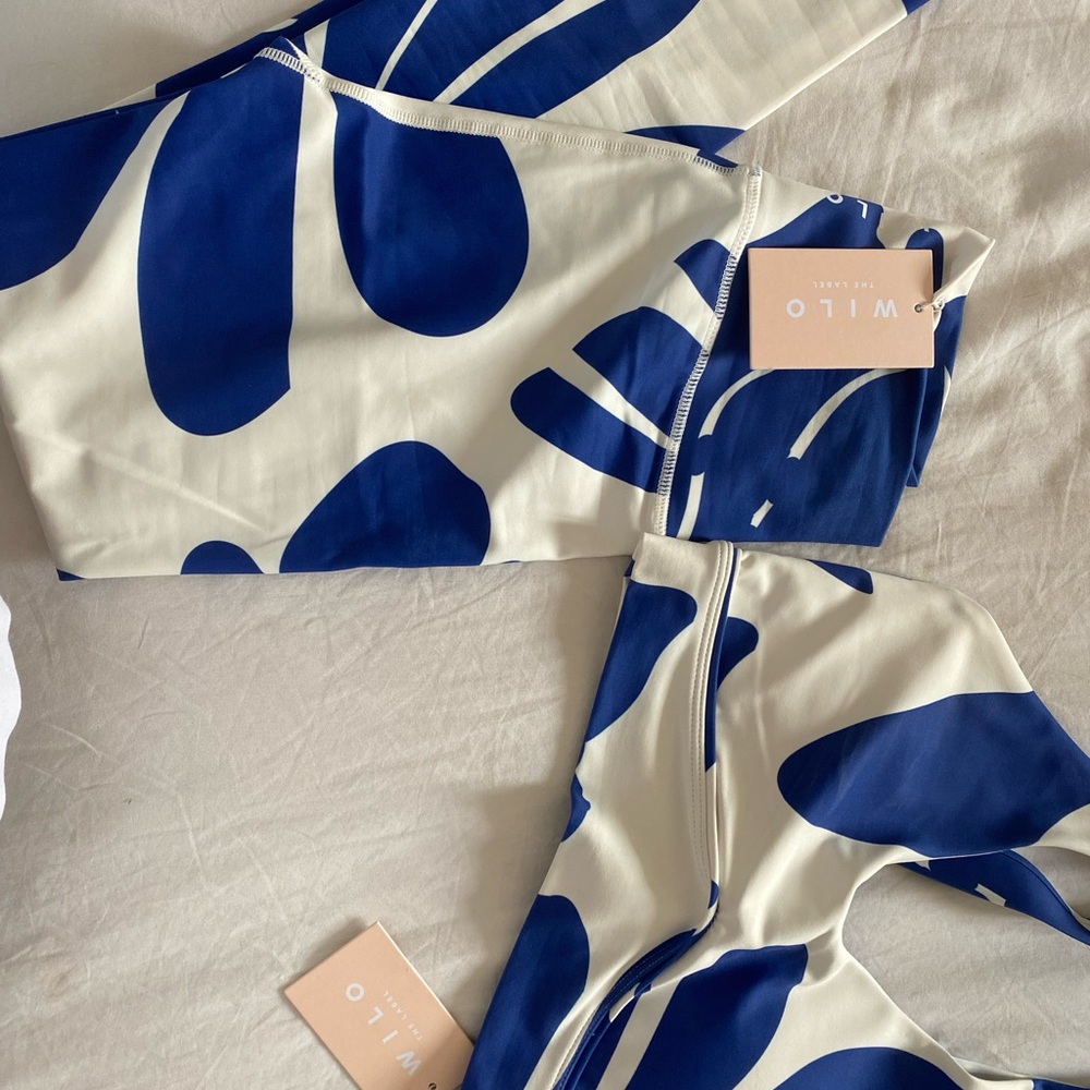 Wilo Blue & White workout Set